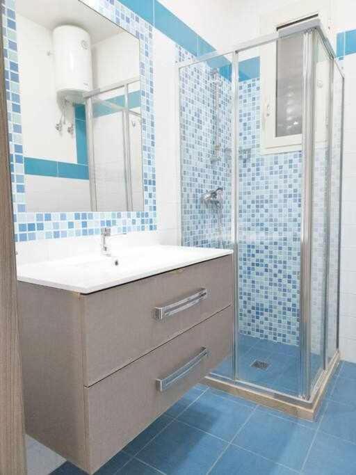 토레 산 지오반니 우겐토 App Girasole 1A 300 Metri Dal Mare In Salento 아파트 외부 사진