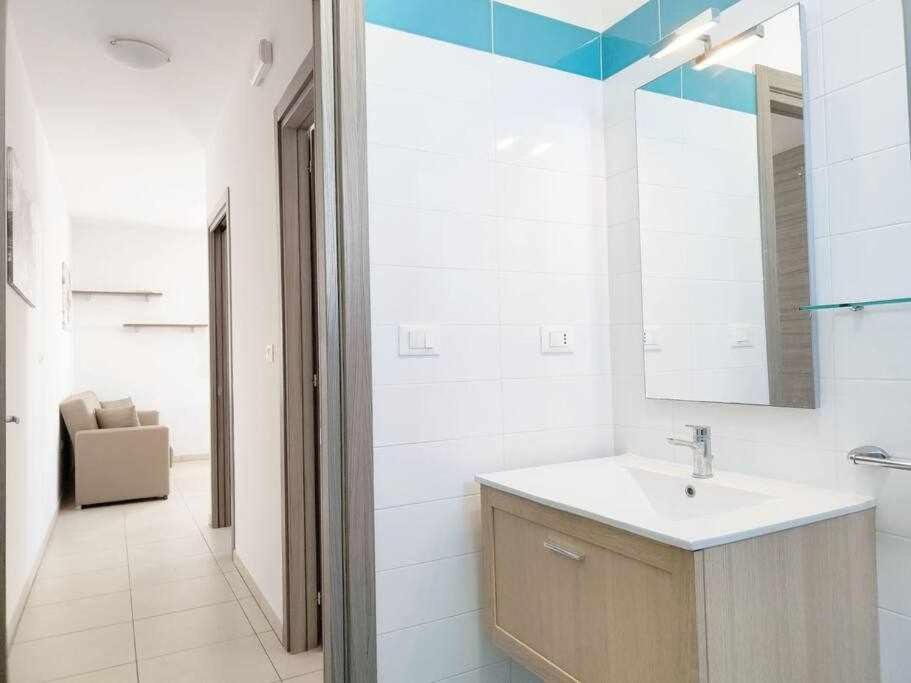 토레 산 지오반니 우겐토 App Girasole 1A 300 Metri Dal Mare In Salento 아파트 외부 사진