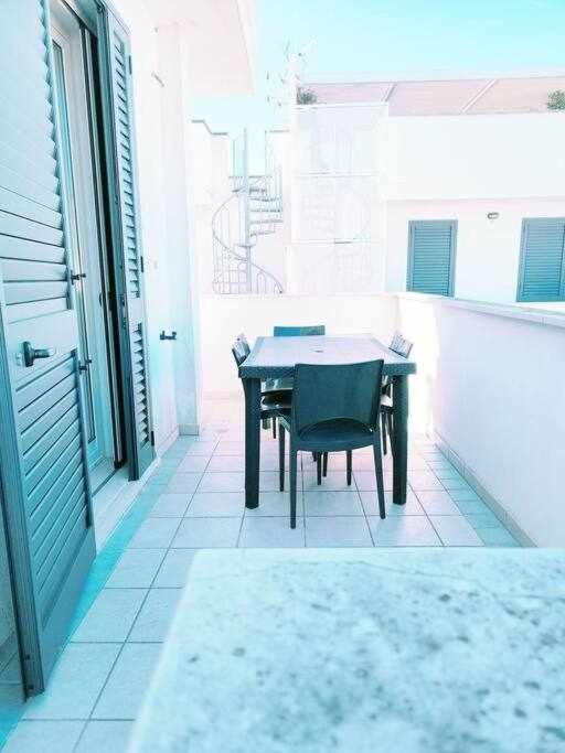 토레 산 지오반니 우겐토 App Girasole 1A 300 Metri Dal Mare In Salento 아파트 외부 사진